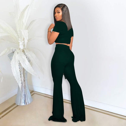 Women's 2-Piece Workout Set - Stylish Crop Top and High-Waisted Flared Pants for Yoga and Sports